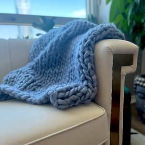 Chunky Knit Lap Blanket